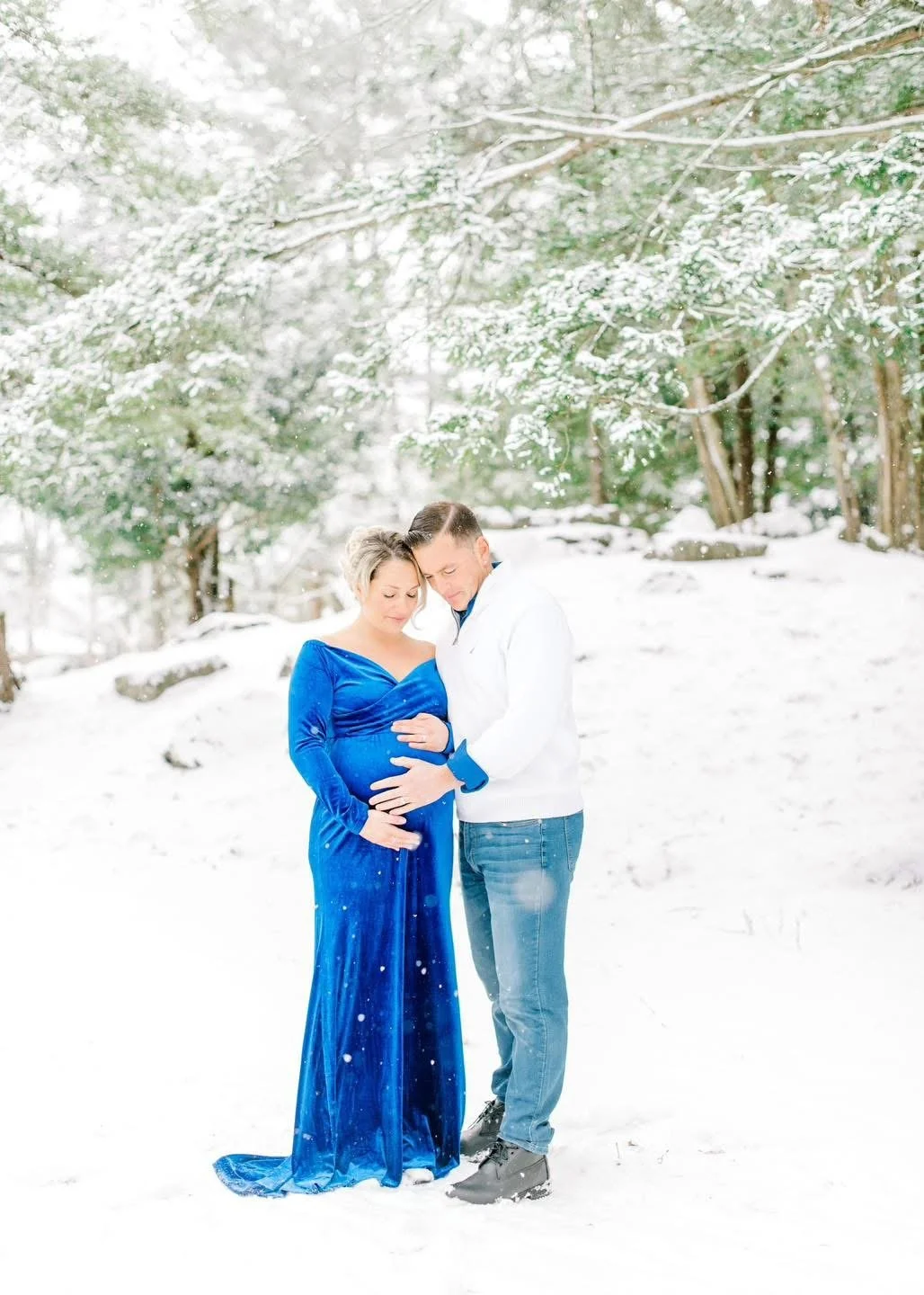Maternity portrait taken outdoors in Central New York